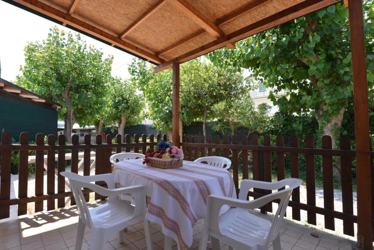 Camping Tre Archi Lido di Fermo Exterior photo