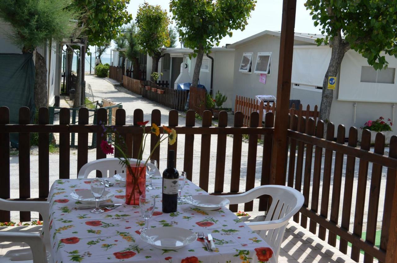 Camping Tre Archi Lido di Fermo Exterior photo