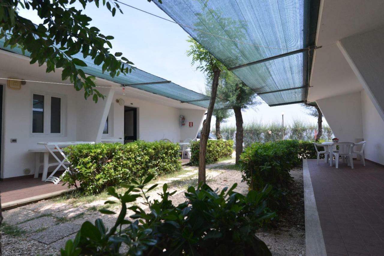 Camping Tre Archi Lido di Fermo Exterior photo